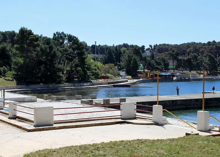 With Wifi - 15986 Pula