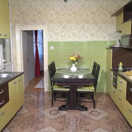 With Wifi - 15986 Apartment Pula